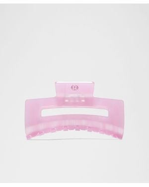 lululemon Jumbo Claw Clip in Pink | Lyst display picture 1