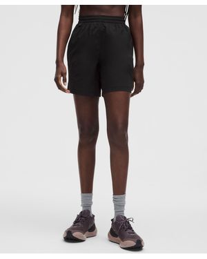 lululemon – Glyde Relaxed Mid-Rise Hiking Shorts – 7" – – Size Small - Black