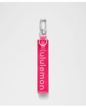 lululemon Never Lost Keychain - Pink