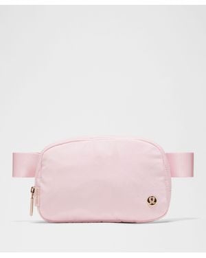 lululemon – Everywhere Belt Bag 1L – - Pink