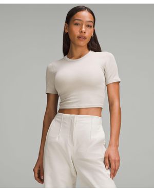 lululemon – Hold Tight Straight Hem Cropped T-Shirt – – - White