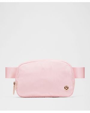 lululemon Everywhere Belt Bag With Long Strap 1L - Pink