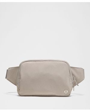 lululemon Everywhere Belt Bag Large 2L in Black | Lyst