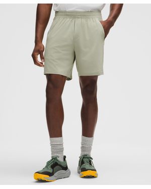lululemon – Pace Breaker Linerless Shorts – 7" – /Pastel – - Natural