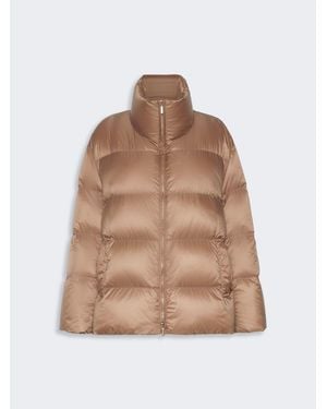 Max Mara Anorak Acolchado Amplio De Tela Impermeable - Marrón