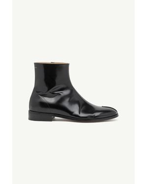 MM6 by Maison Margiela Polished Leather Ankle Boots - Black