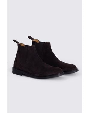 Moss Dark Chelsea Boots - Black