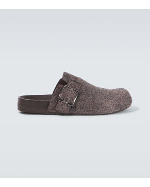 Loewe Slippers Ease Aus Veloursleder - Braun