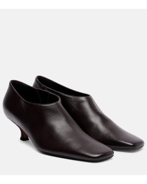 Calvin Klein Anna Leather Pumps - Black