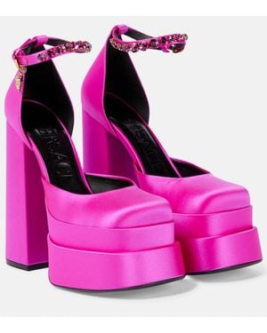 Versace Medusa aevitas bombas de plataforma doble - Rosa