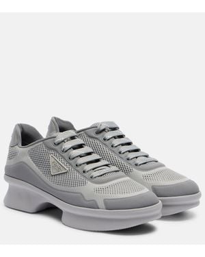 Prada Baskets Wavy En Re-Nylon - Gris