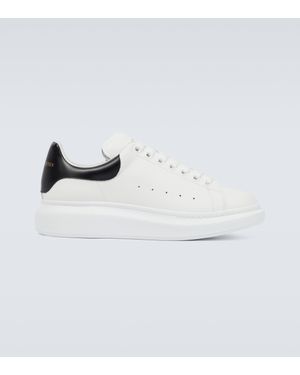 Oversized white trainers sale