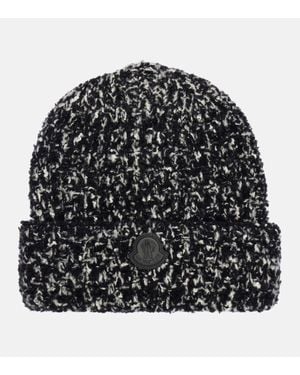 Moncler Gorro En Mezcla De Lana Con Logo - Negro