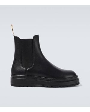 Jacquemus Pavane Leather Chelsea Boots - Black