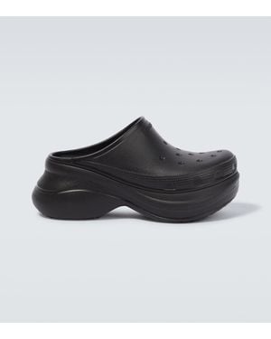 Balenciaga X Crocs Clogs Mit Logo - Schwarz