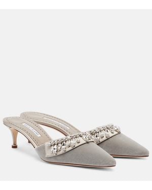 Manolo Blahnik Mules Tulipe 50 De Terciopelo Adornados - Blanco