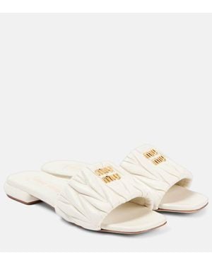 Miu Miu Pantoletten Aus Matelasse-Leder - Natur
