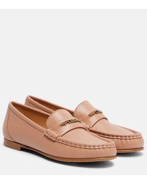 Chloé Logo Embellished Leather Loafers - Brown