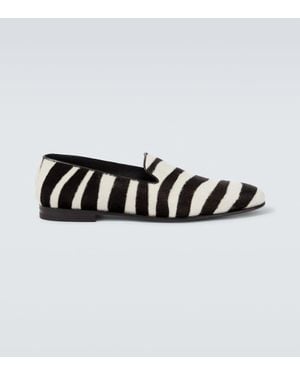 Manolo Blahnik Slip-Ons Mario Aus Kalbshaar - Schwarz