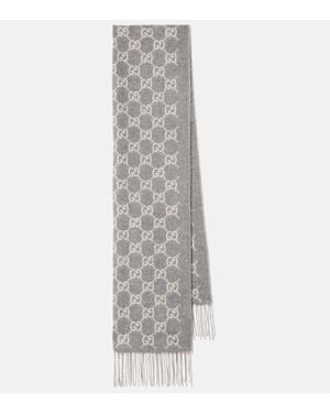 Gucci Gg Fringed Cashmere Scarf - Gray
