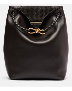 Bottega Veneta Sac Seau Andiamo Small En Cuir - Noir