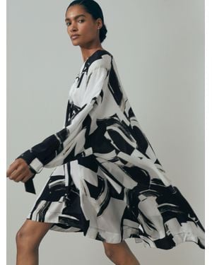 ATELIER Lara - White/black Italian Cape Sleeve Mini Dress, M - Grey