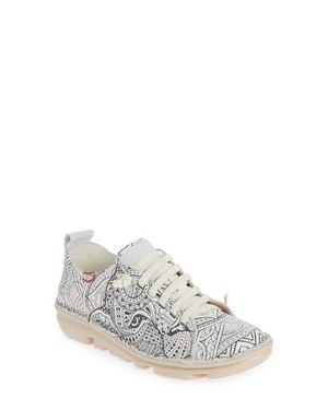 On Foot 30251 Baltimore Sneaker - White