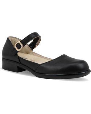 Naot Aniham Ankle Strap Flat - Black