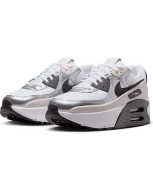 Nike Air Max 90 Lv8 Platform Sneaker - Metallic
