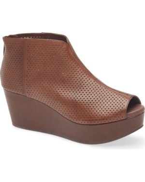 Chocolat Blu Walee Peep Toe Platform Bootie - Brown