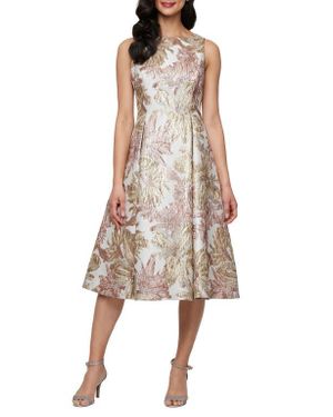 Alex Evenings Metallic Floral Jacquard Fit & Flare Cocktail Dress in  Natural | Lyst