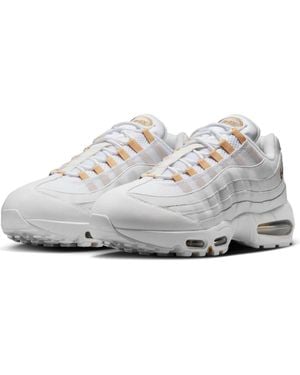 Nike Air Max 95 Sneaker - White
