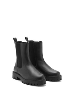 Mango Lug Sole Chelsea Boot - Black