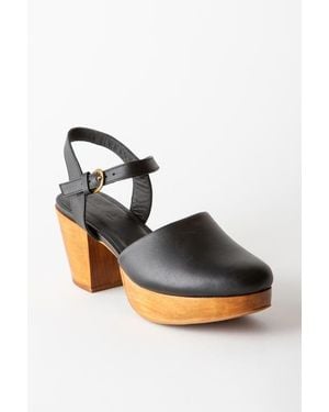 Fortress Willow Mary Jane Platform Clog - Black
