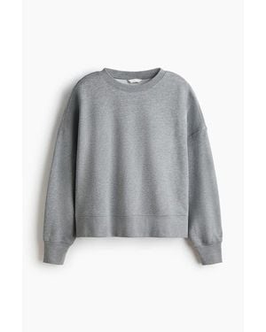 H&M Oversized Sweatshirt - Gray