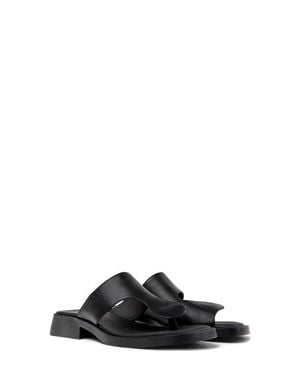 Camper Dana Mismatched Flip Flops - Black
