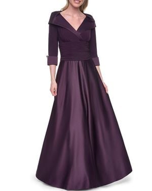 Jessica Howard Portrait Collar Mixed Media Ballgown - Purple