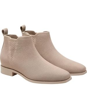 VIVAIA Ryan Slip-On Chelsea Boots - Natural