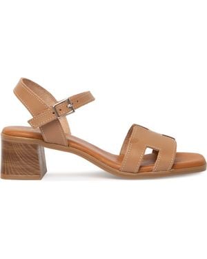 Menina Step Siena Flat Sandal - Brown