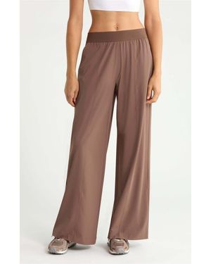 Zella Atlas Elastic Waist Wide Leg Pants - Brown