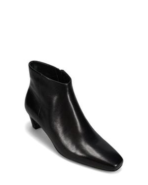 Vaneli Sadie Leather Bootie - Black