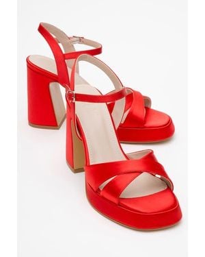 Forever & Always Shoes Yvonne Platform Sandals - Red