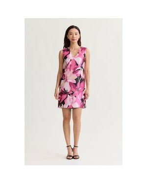 Ming Wang Family Savvy Shimmer Lined Floral Jacquard Woven Sheath Dress - Red