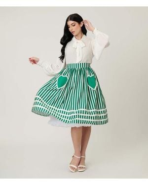 Unique Vintage Front Pocket Swing Skirt - Green