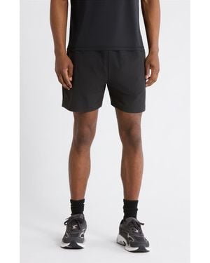 24/7 Fused Stretch Shorts - Black