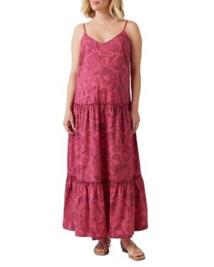 Ingrid & Isabel Strappy Tiered Materiny Dress