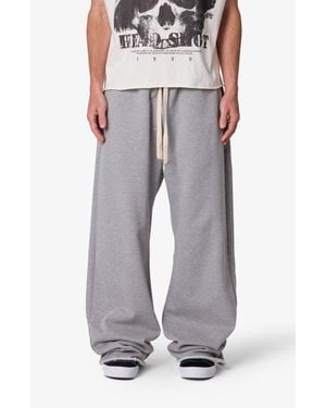 MNML Ultra Baggy Wide Leg Sweatpants - Gray