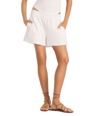 Vitamin A Coast Shorts - White