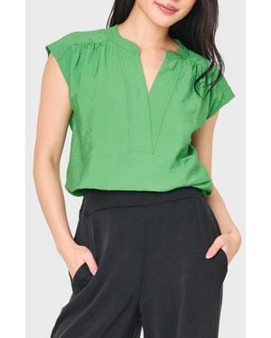 Gibsonlook Split Neck Cap Sleeve High-Low Top - Green