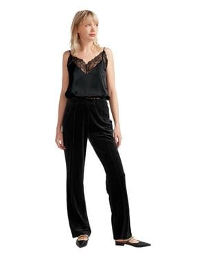 Belle & Bloom Reverie Velvet Pant - Black
